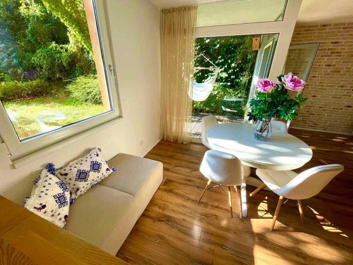 70M2 Romantic Living In The Old Town With Garden Bratislava Exteriér fotografie