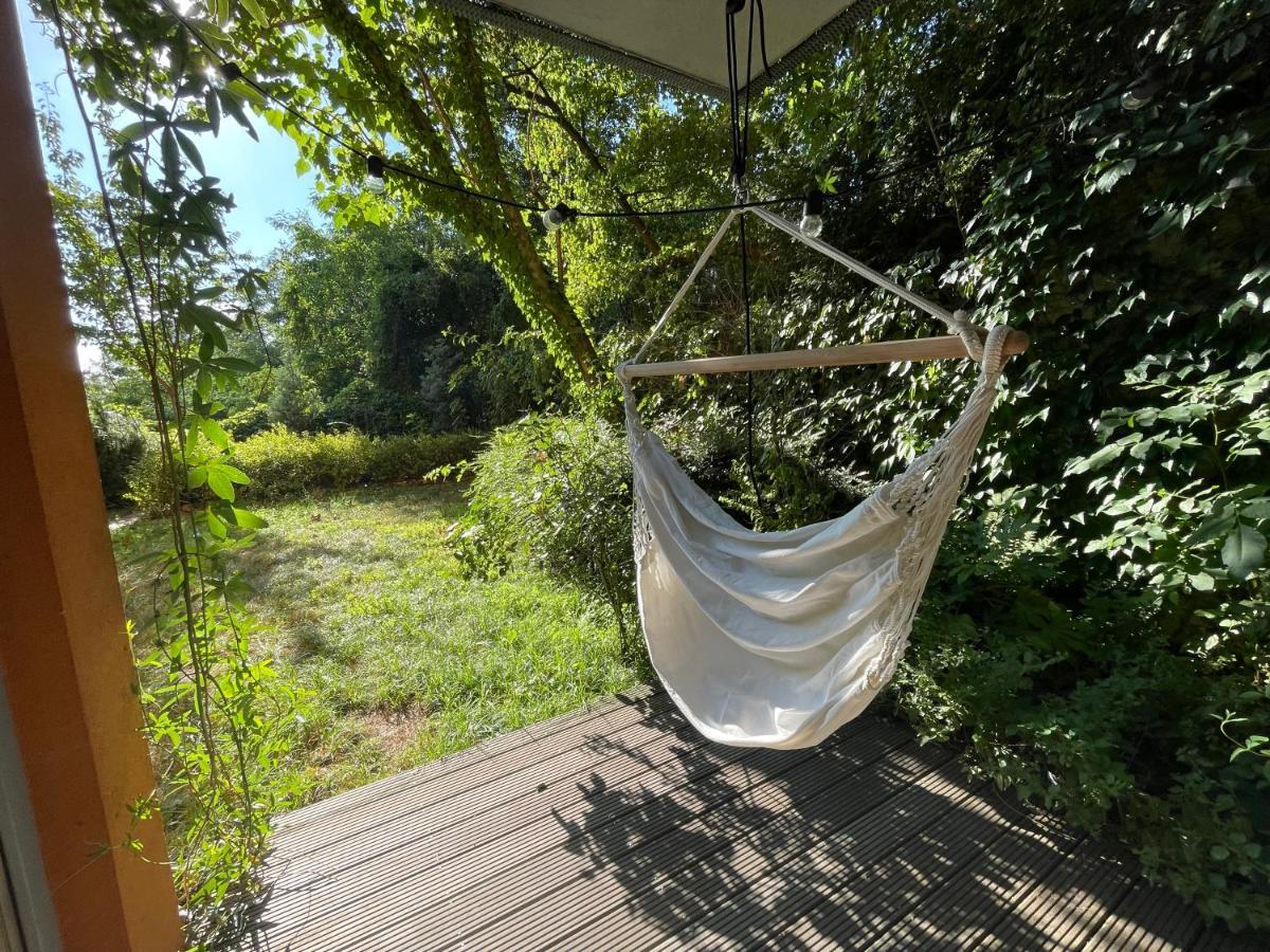 70M2 Romantic Living In The Old Town With Garden Bratislava Exteriér fotografie
